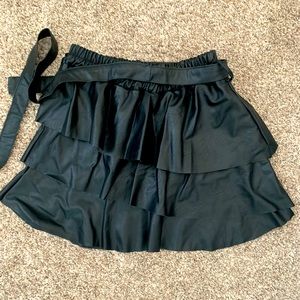 Leather mini skirt pookie & Sebastian ruffle